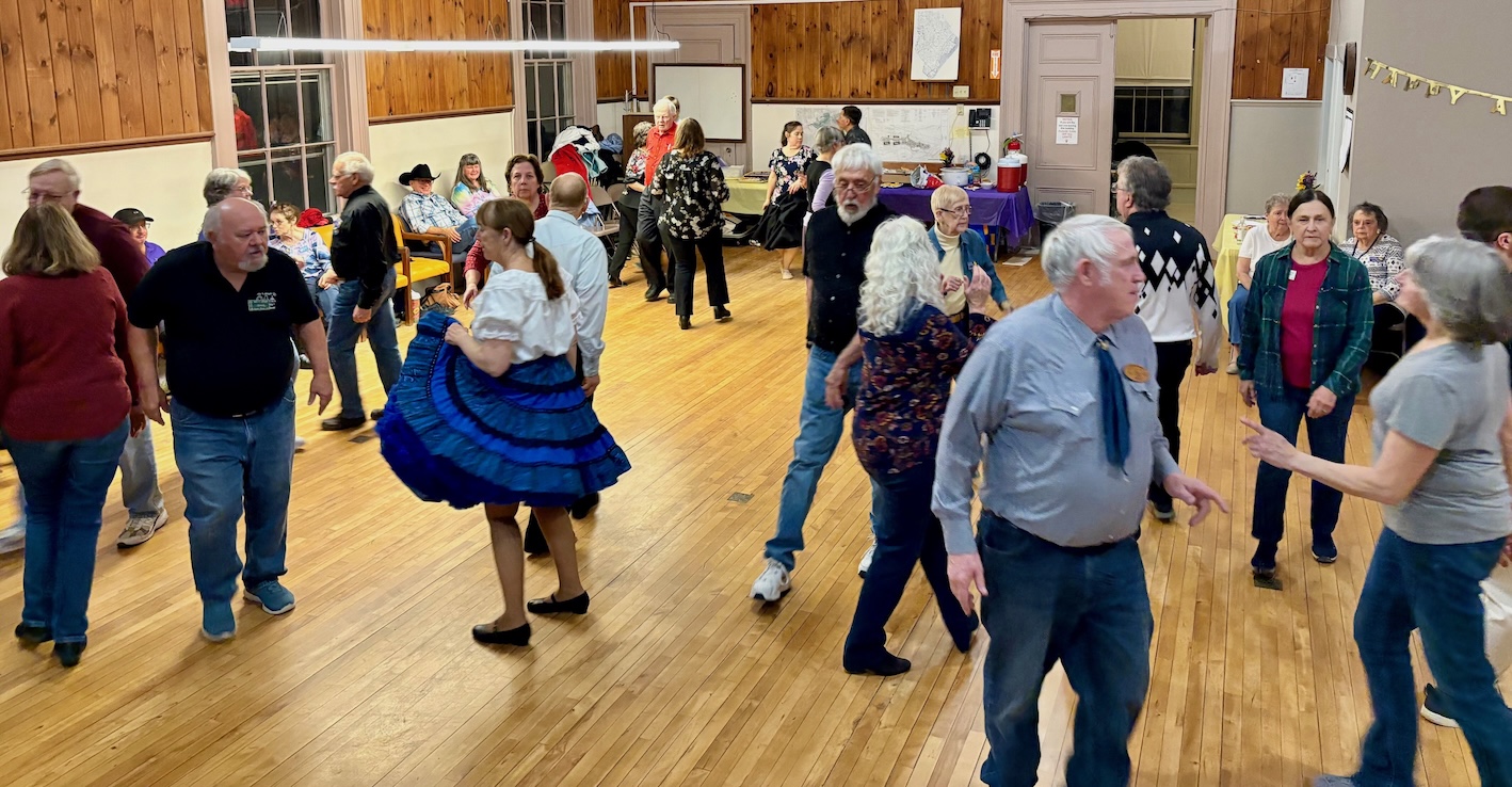 10th Anniversary Dance
	